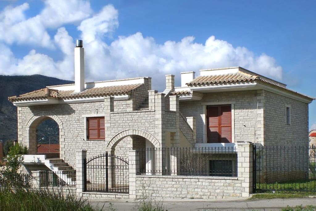 Apartamento Το Πετρινο - Καλοκαιρινό Σπίτι Κοντά Στα Σύβοτα - Φασκομηλια Faskomilia Exterior foto